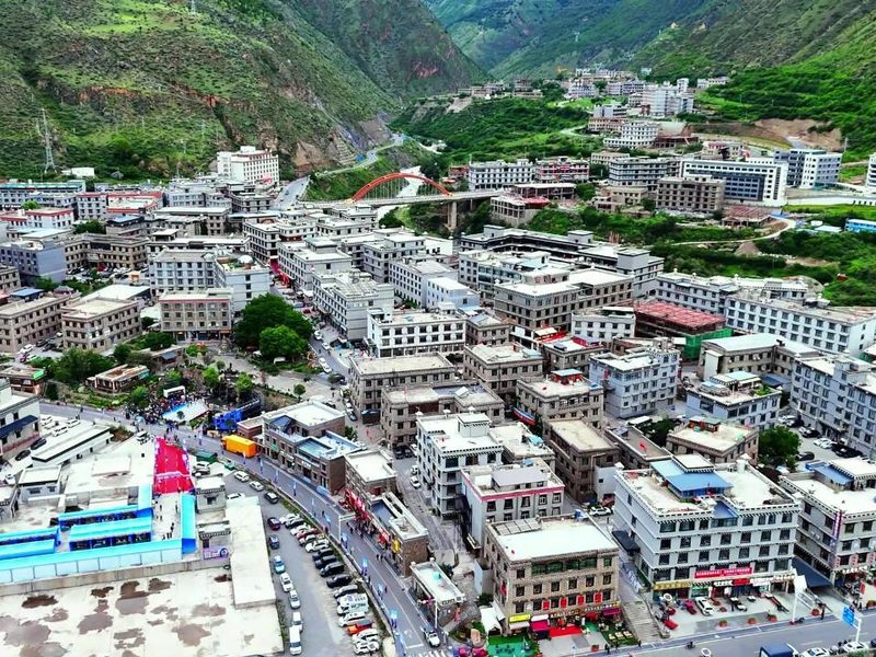 Shangri-La Town