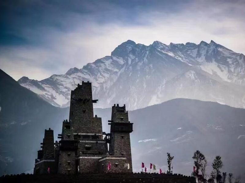 Qiang Watchtowers