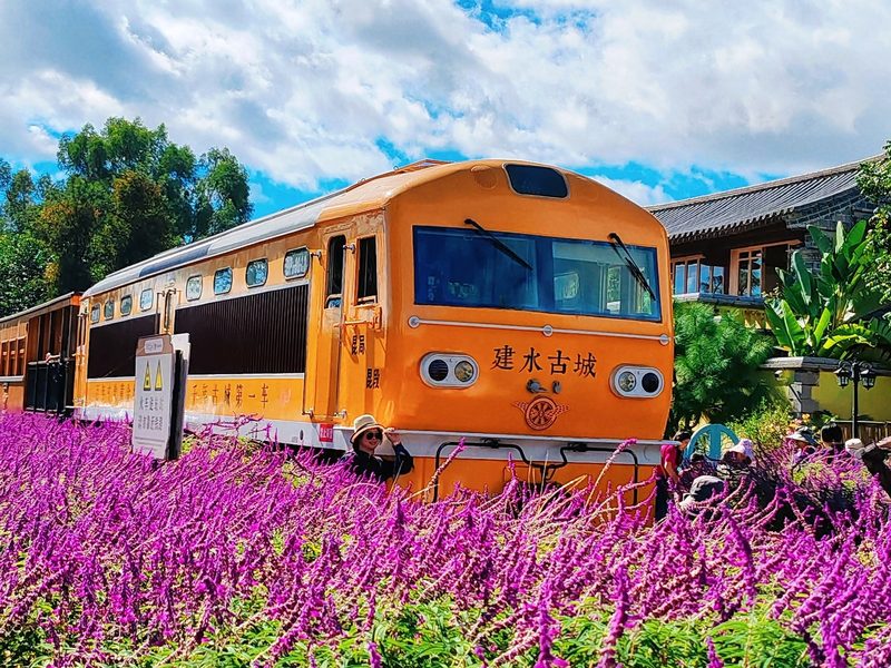 Jianshui Heritage Train
