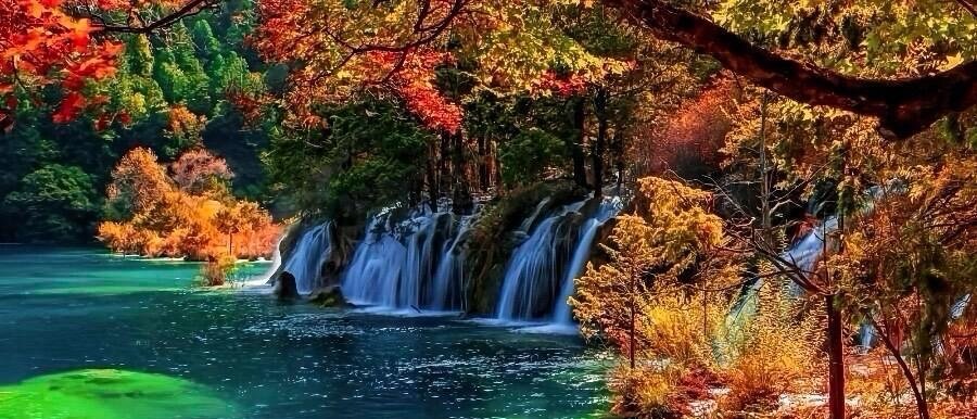 Autumn waterfalls and turquoise pools, Sibidajiu Western Sichuan
