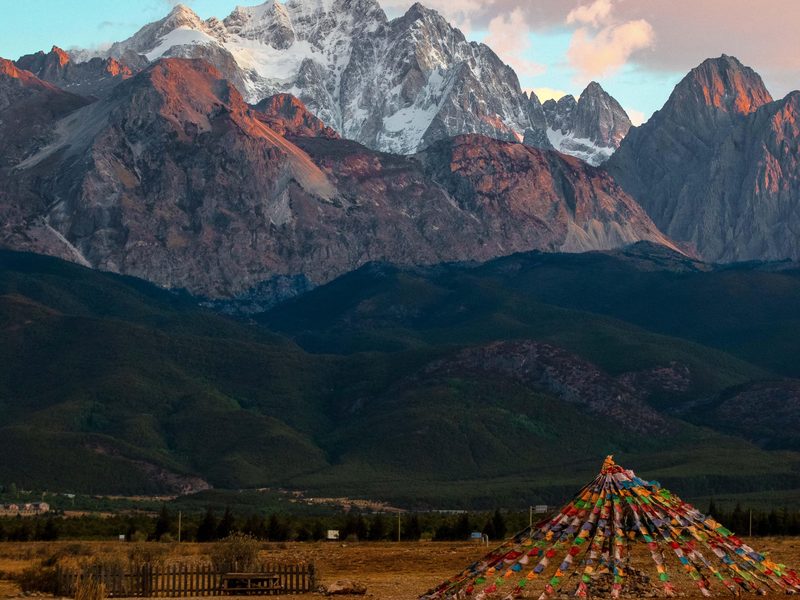Jade Dragon Snow Mountain